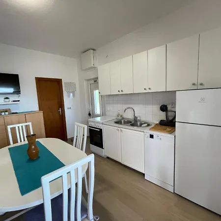 Emilija Apartment